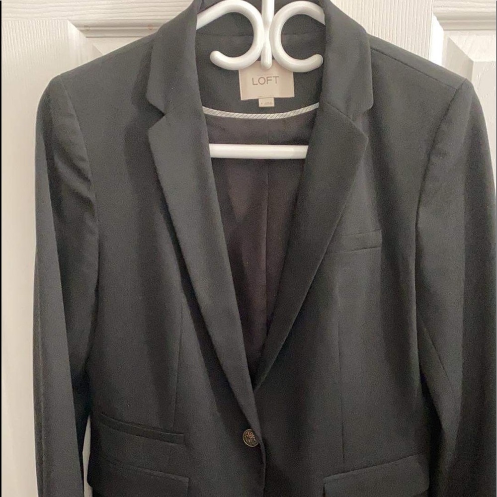 Black blazer from Ann Taylor Loft size 4